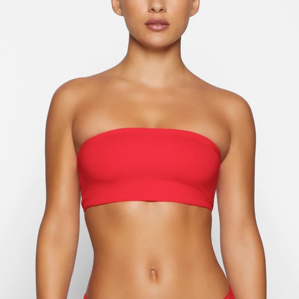 skims size small bandeau bra in cherry red
